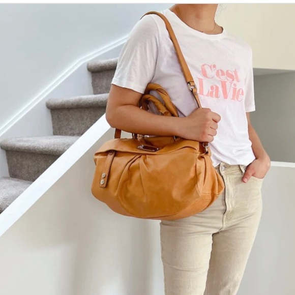 MARC BY MARC JACOBS Classic Leather Bag - Picture 4 of 16